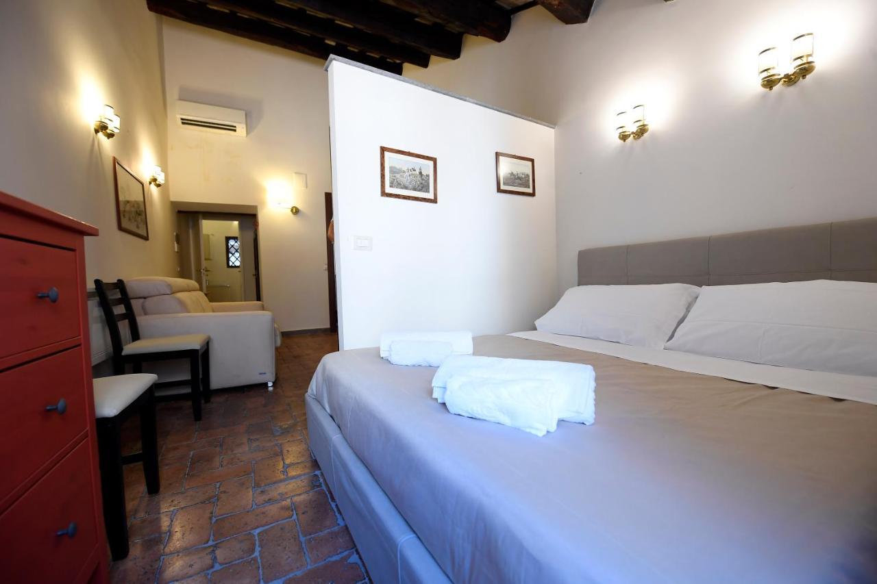 Grotte - Campo De' Fiori Apartment Rome Bagian luar foto
