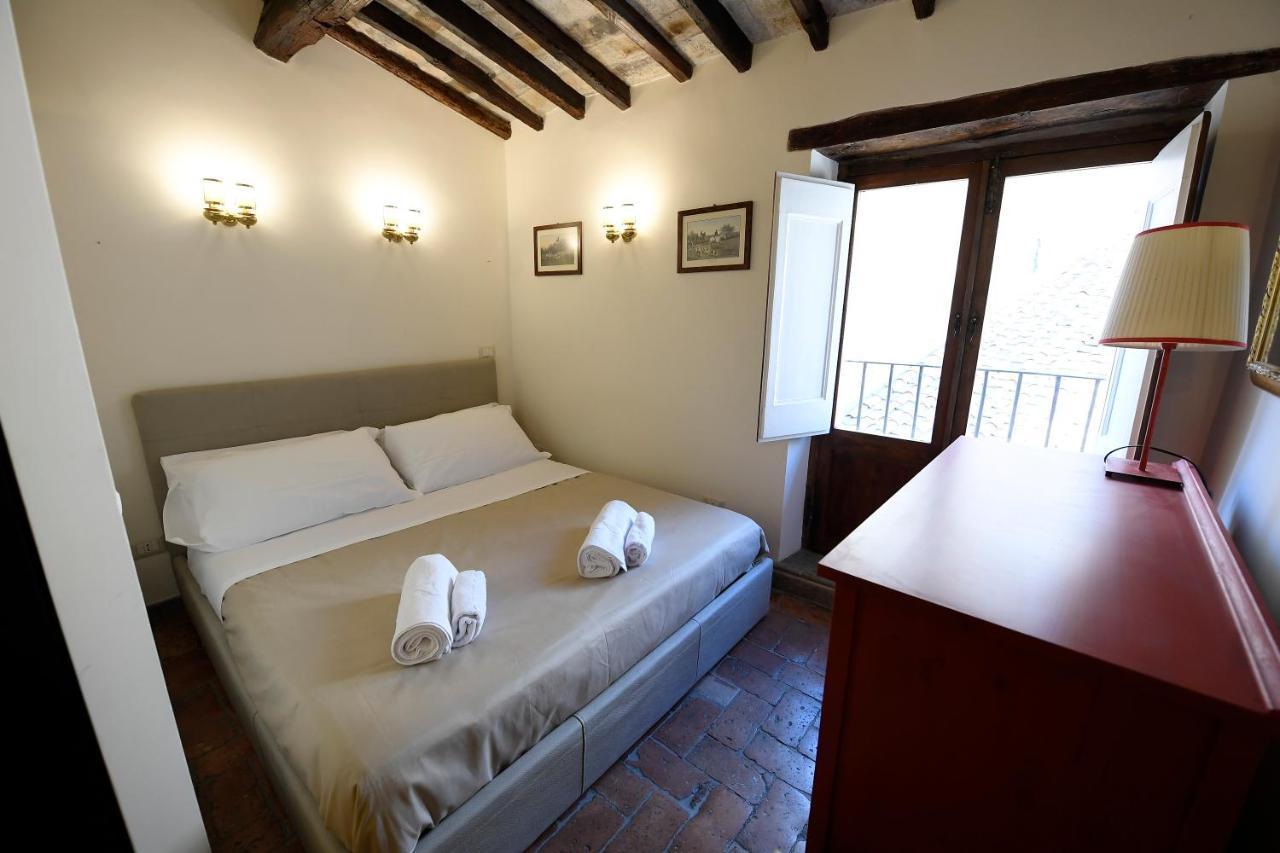 Grotte - Campo De' Fiori Apartment Rome Bagian luar foto