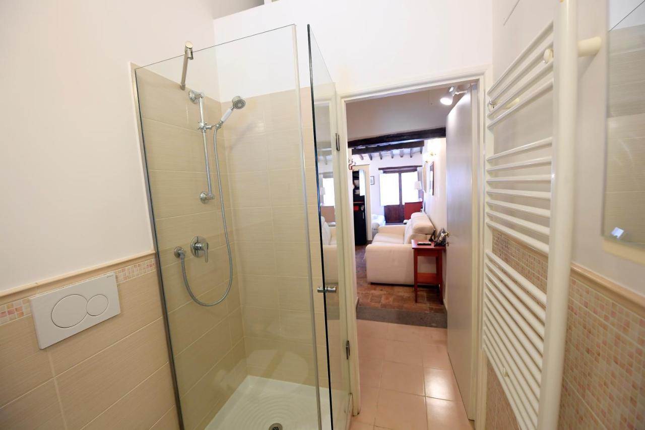 Grotte - Campo De' Fiori Apartment Rome Bagian luar foto